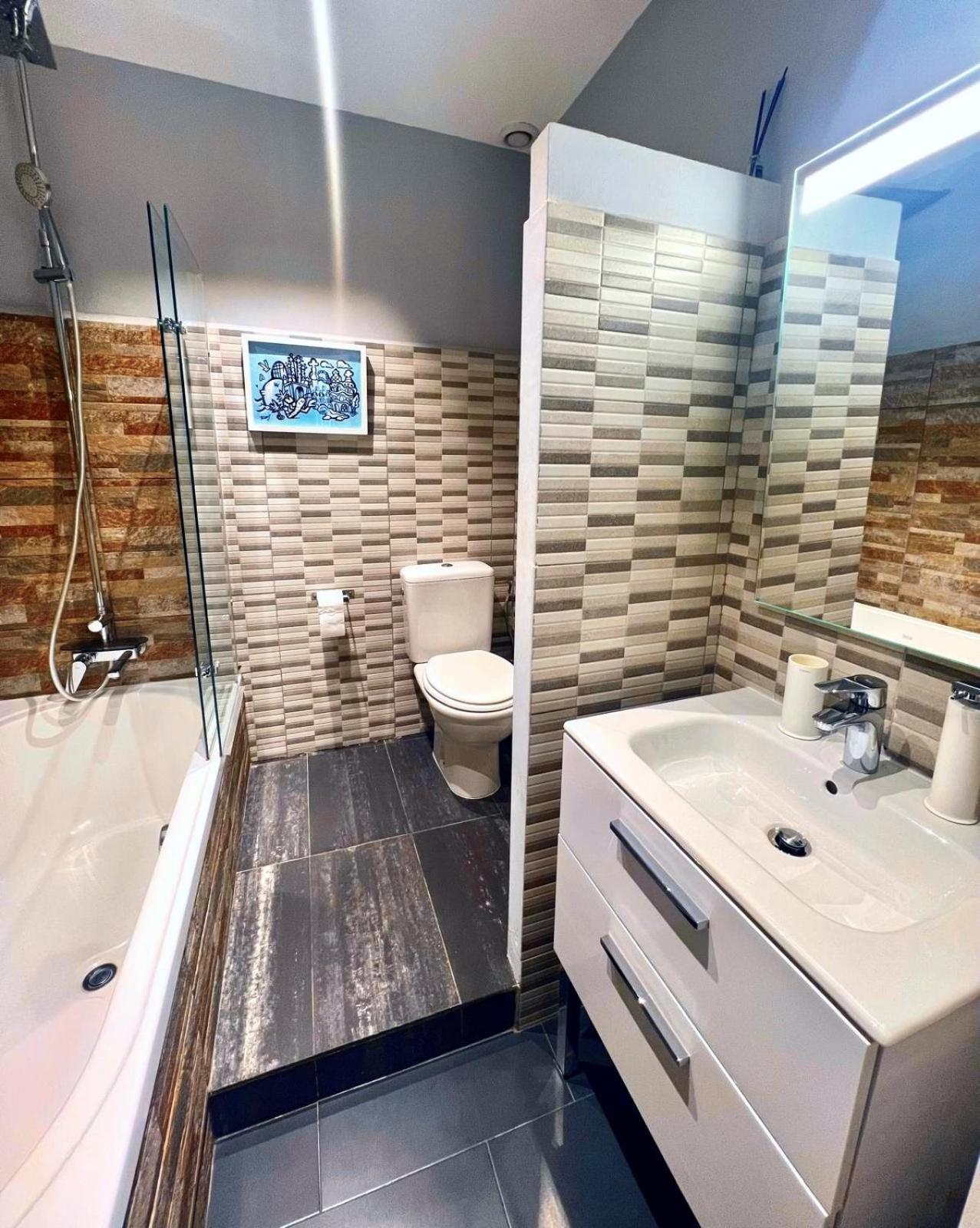 Luxury Central Apartment Barcelona Ngoại thất bức ảnh